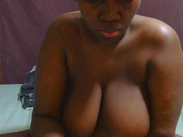 AngelBlackChoco webcam