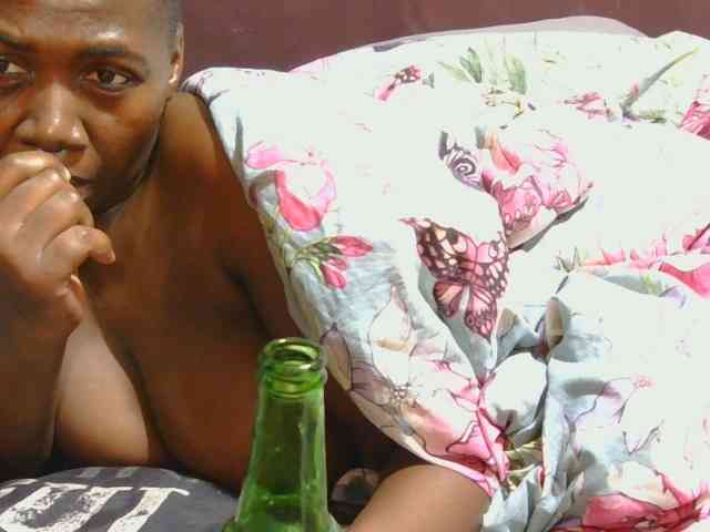 AngelBlackChoco webcam