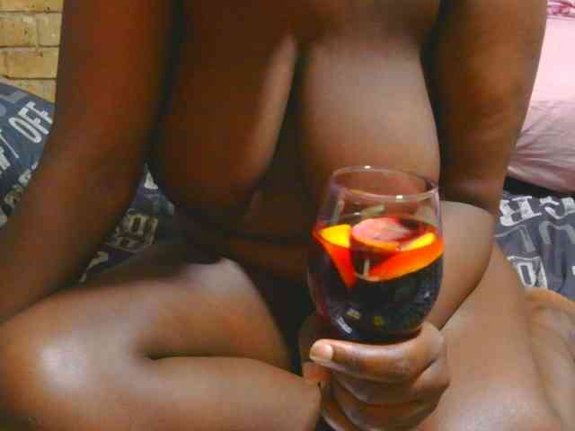AngelBlackChoco webcam