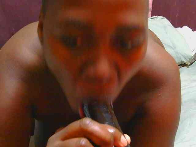 AngelBlackChoco webcam