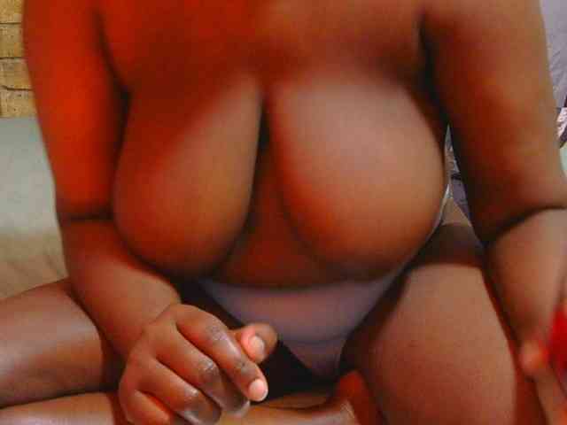 AngelBlackChoco webcam