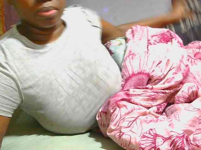 AngelBlackChoco webcam