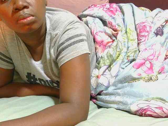 Model: AngelBlackChoco