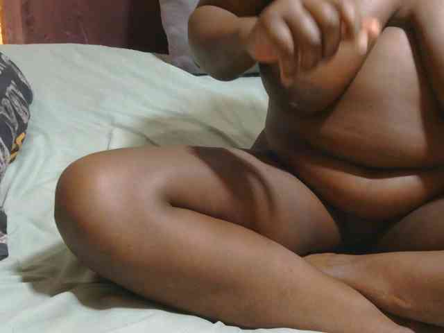 AngelBlackChoco webcam