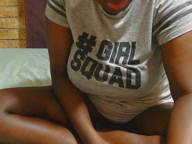 AngelBlackChoco webcam