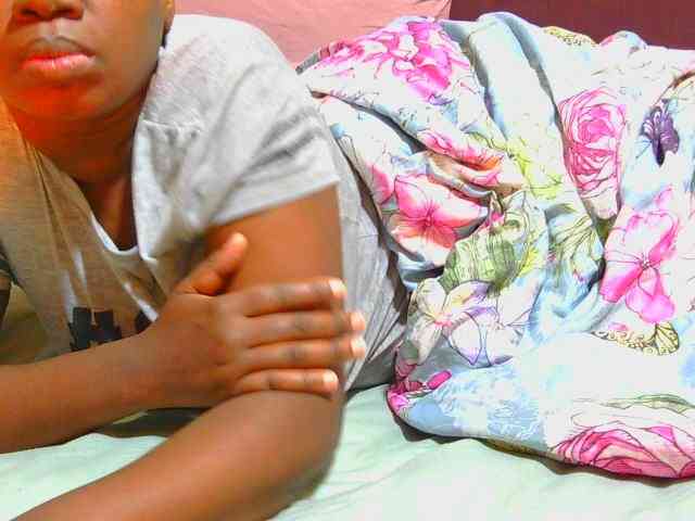 AngelBlackChoco webcam