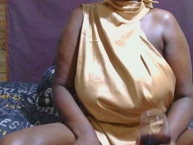 AngelBlackChoco webcam