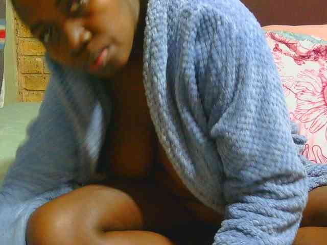 AngelBlackChoco webcam