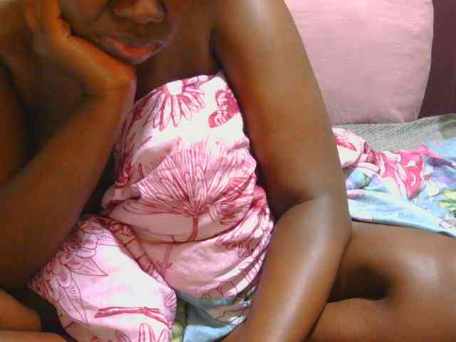 AngelBlackChoco webcam