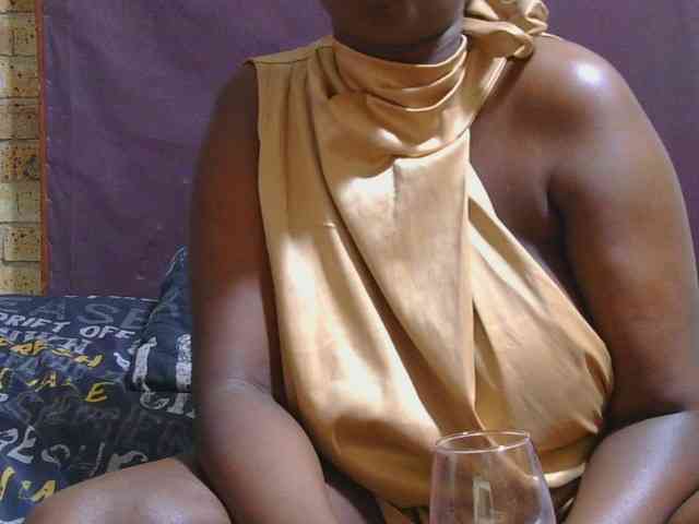 AngelBlackChoco webcam