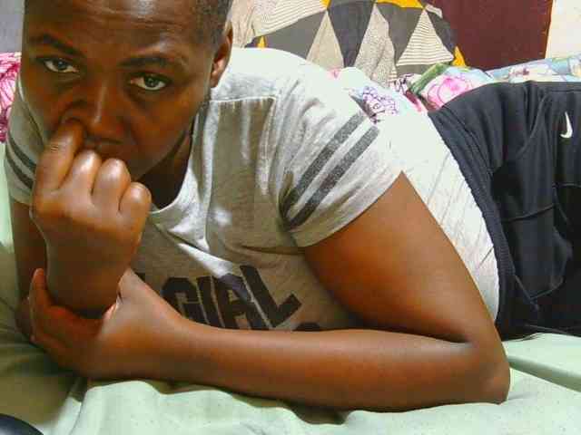 AngelBlackChoco webcam