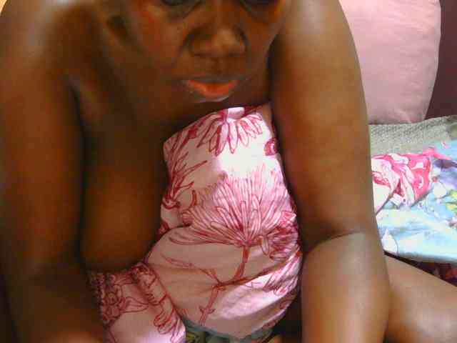 AngelBlackChoco webcam