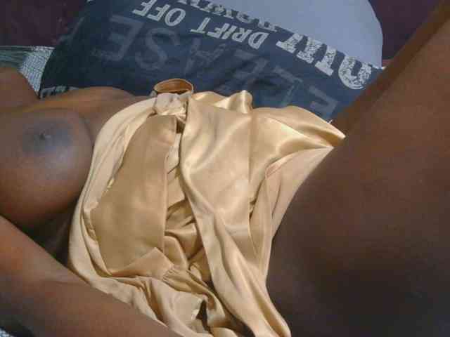 AngelBlackChoco webcam