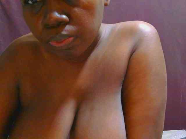 AngelBlackChoco webcam