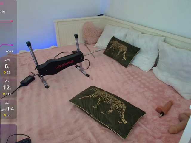 DaisyAbby03 live cam on BongaCams