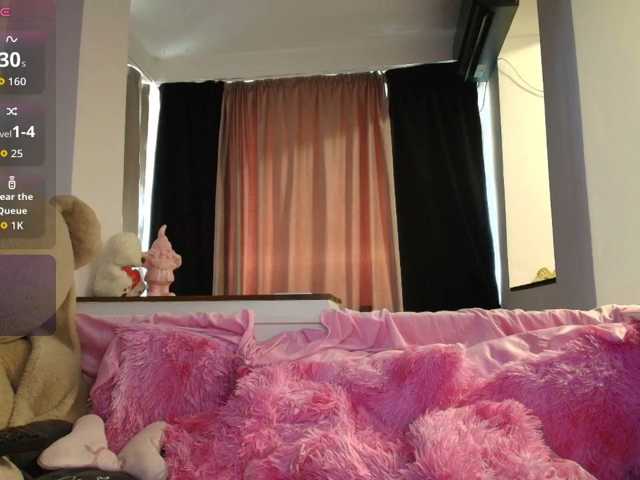 DaisyAbby03
