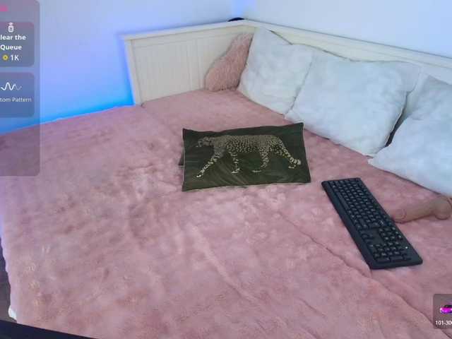 DaisyAbby03