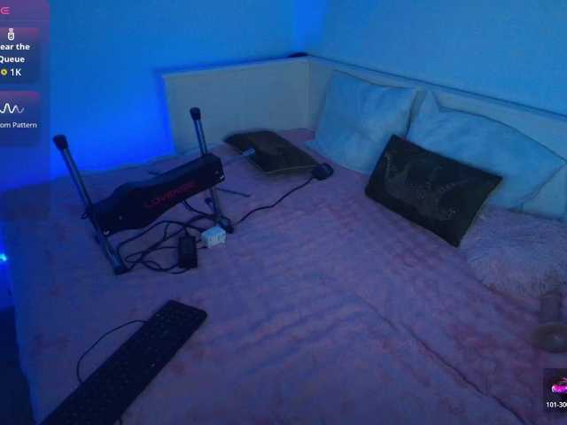DaisyAbby03 live cam on BongaCams