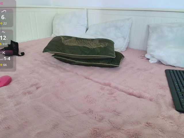 DaisyAbby03