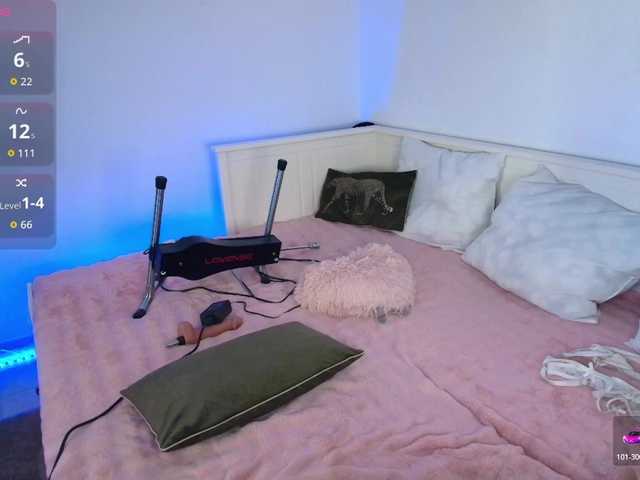 DaisyAbby03 live cam on BongaCams