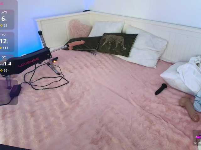 DaisyAbby03 live cam on BongaCams