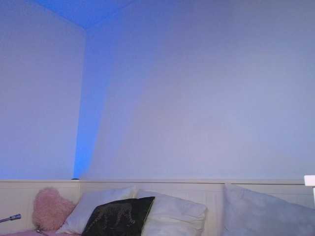 DaisyAbby03