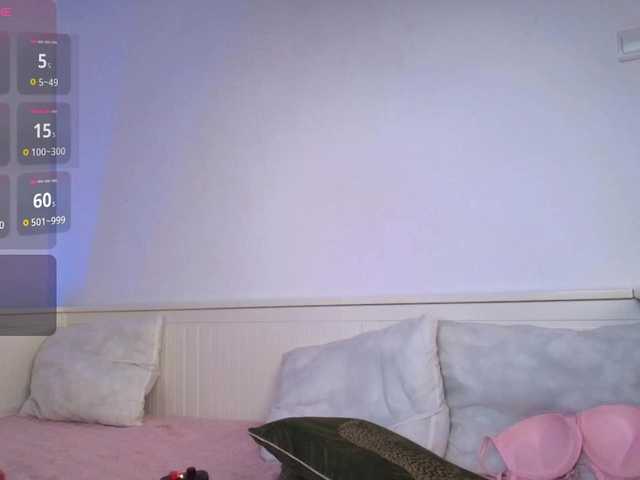 DaisyAbby03 live cam on BongaCams