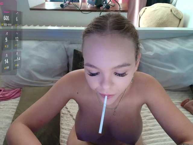 DaisyAbby03