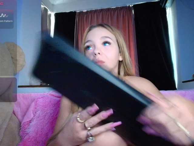 DaisyAbby03