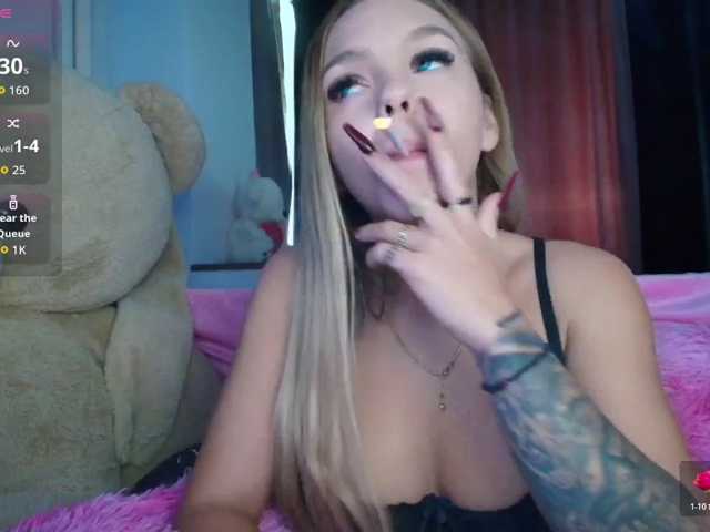 DaisyAbby03 live cam on BongaCams