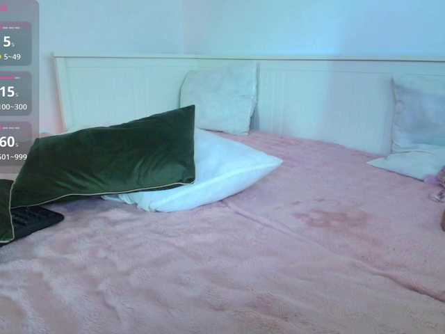 DaisyAbby03 live webcam show