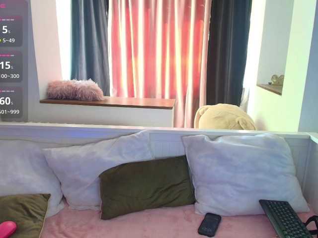 DaisyAbby03 live cam on BongaCams