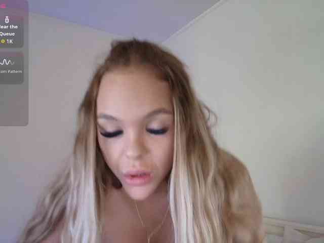 DaisyAbby03