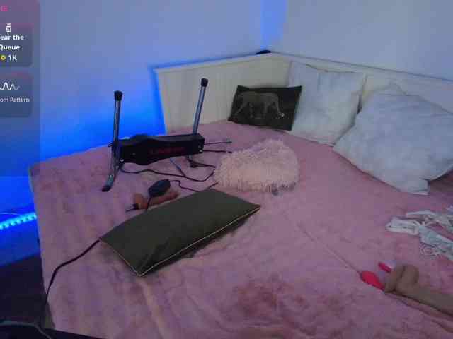 DaisyAbby03