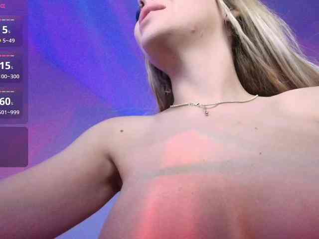 DaisyAbby03 webcam