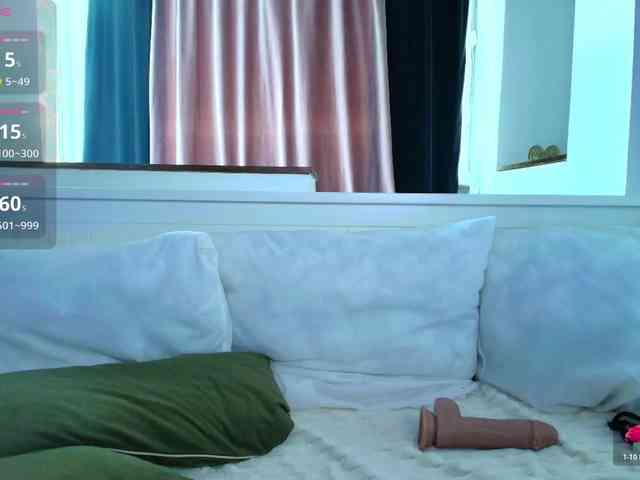 DaisyAbby03 webcam