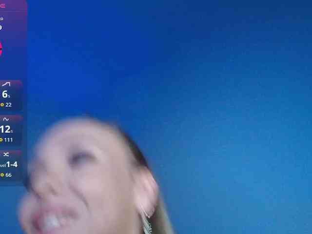 DaisyAbby03 webcam