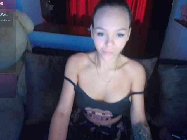 DaisyAbby03