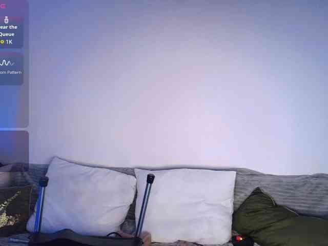 DaisyAbby03 webcam