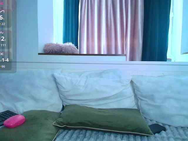 DaisyAbby03