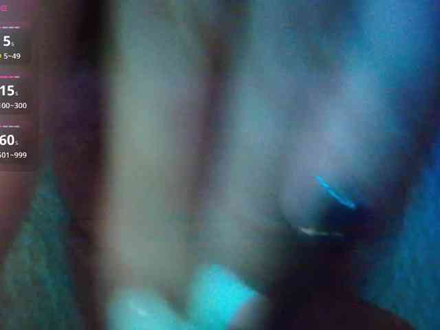 DaisyAbby03 webcam