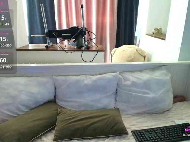 DaisyAbby03 webcam