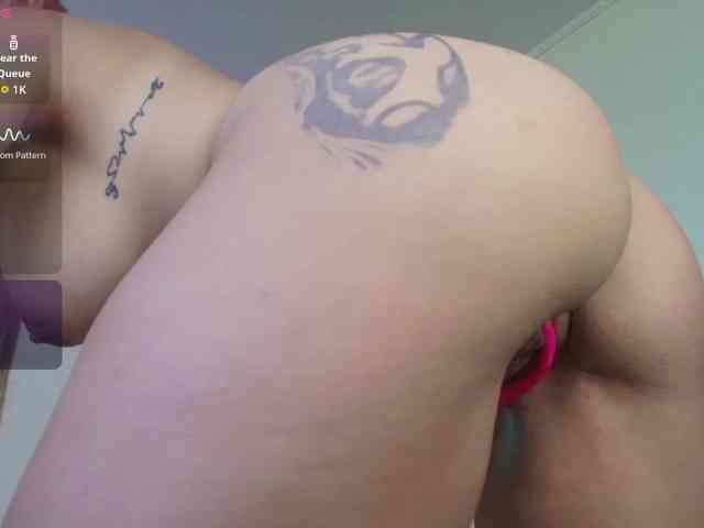 DaisyAbby03 webcam