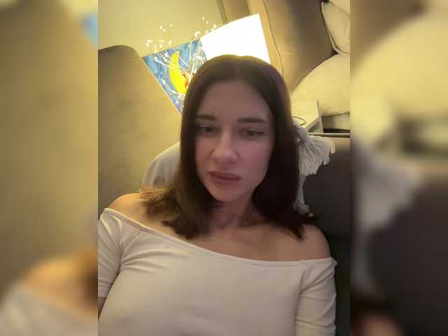 KiraLeo live webcam show