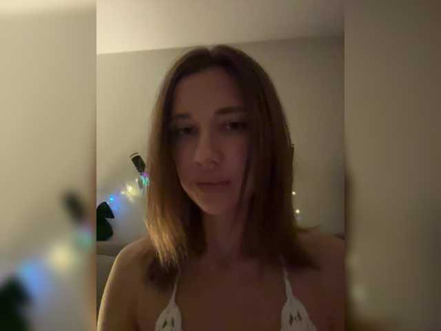 KiraLeo live webcam show