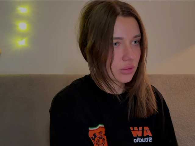 KiraLeo