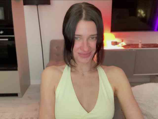 KiraLeo webcam