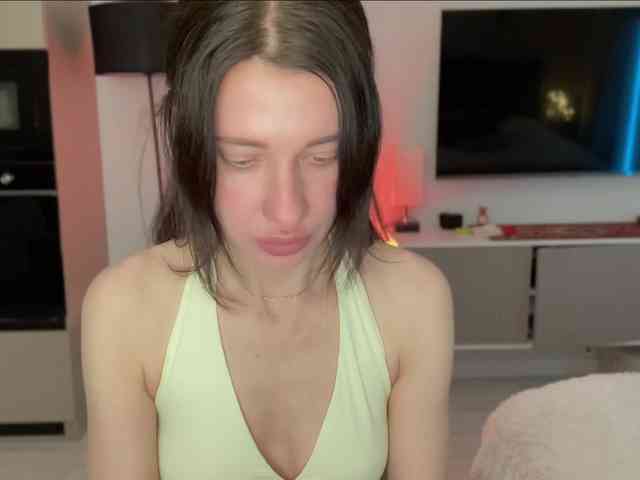 KiraLeo webcam