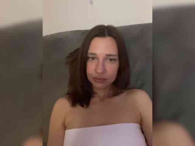 KiraLeo webcam