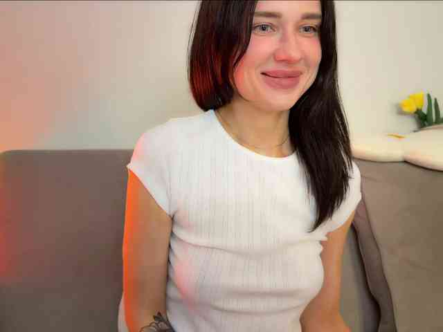 KiraLeo webcam